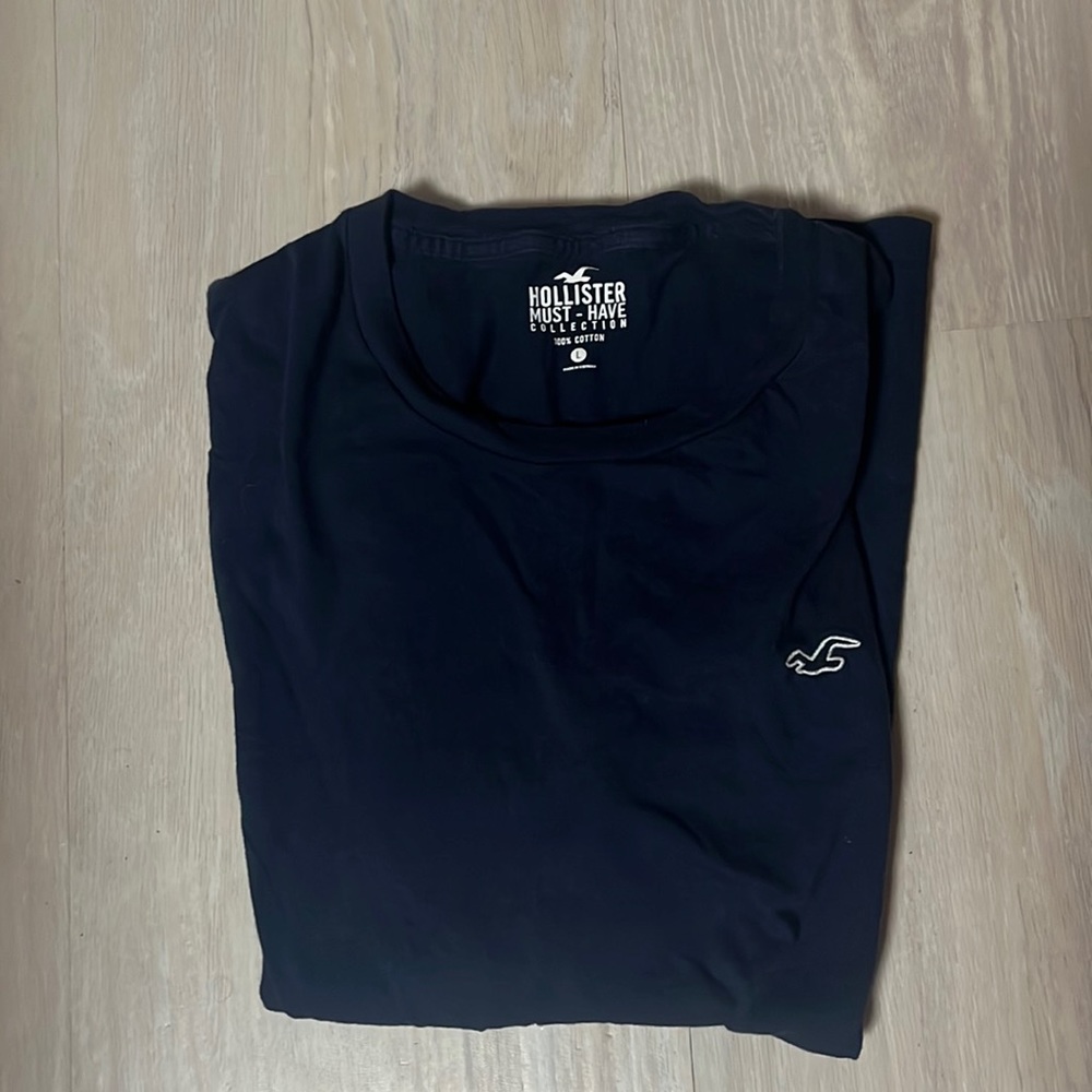 Men’s Hollister Shirt